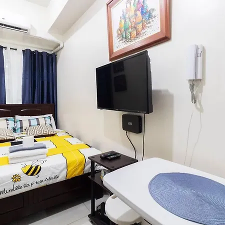 Live Big In Manila'S Tiny Studio! Fast Reply!